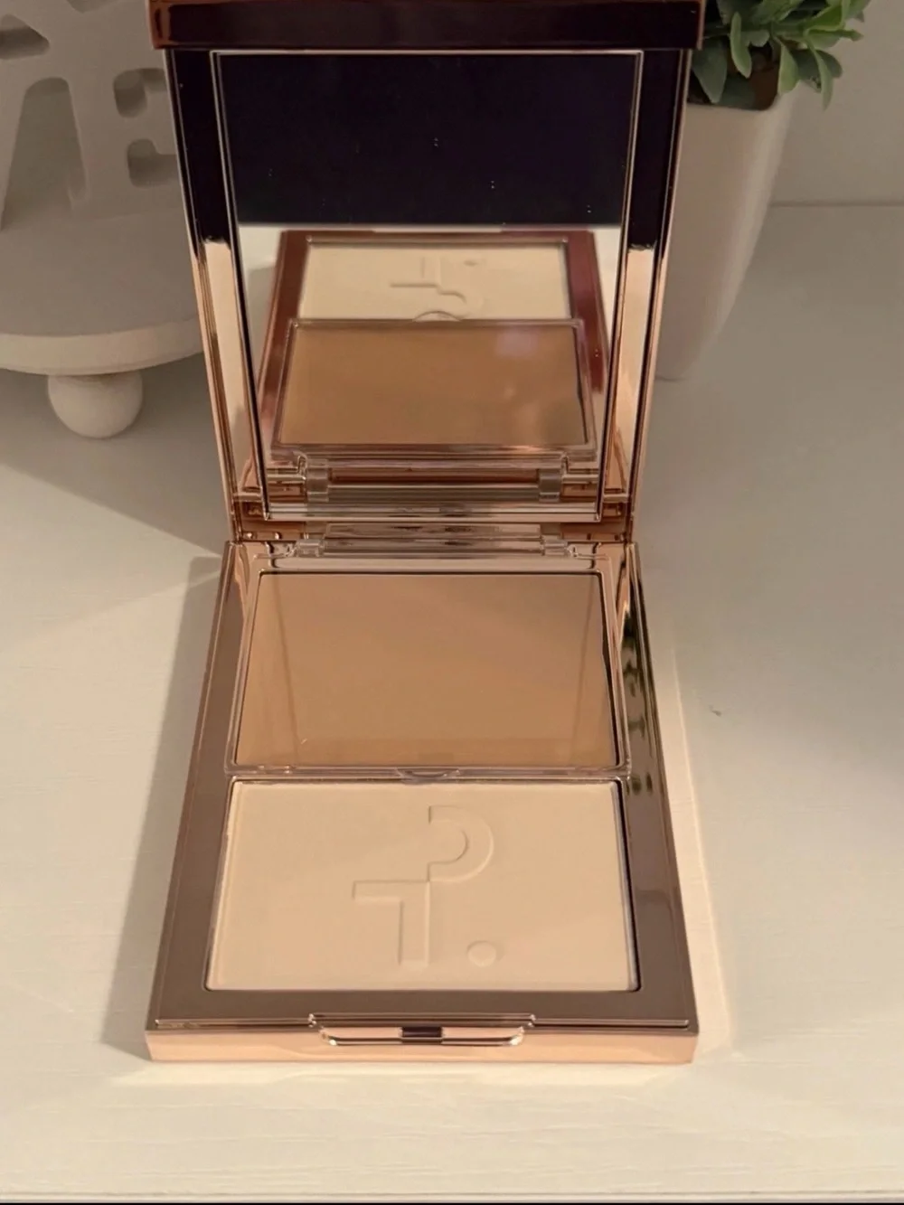 Patrick Ta Creme Foundation & Finishing Powder Duo - Fair 2. Brand new in box